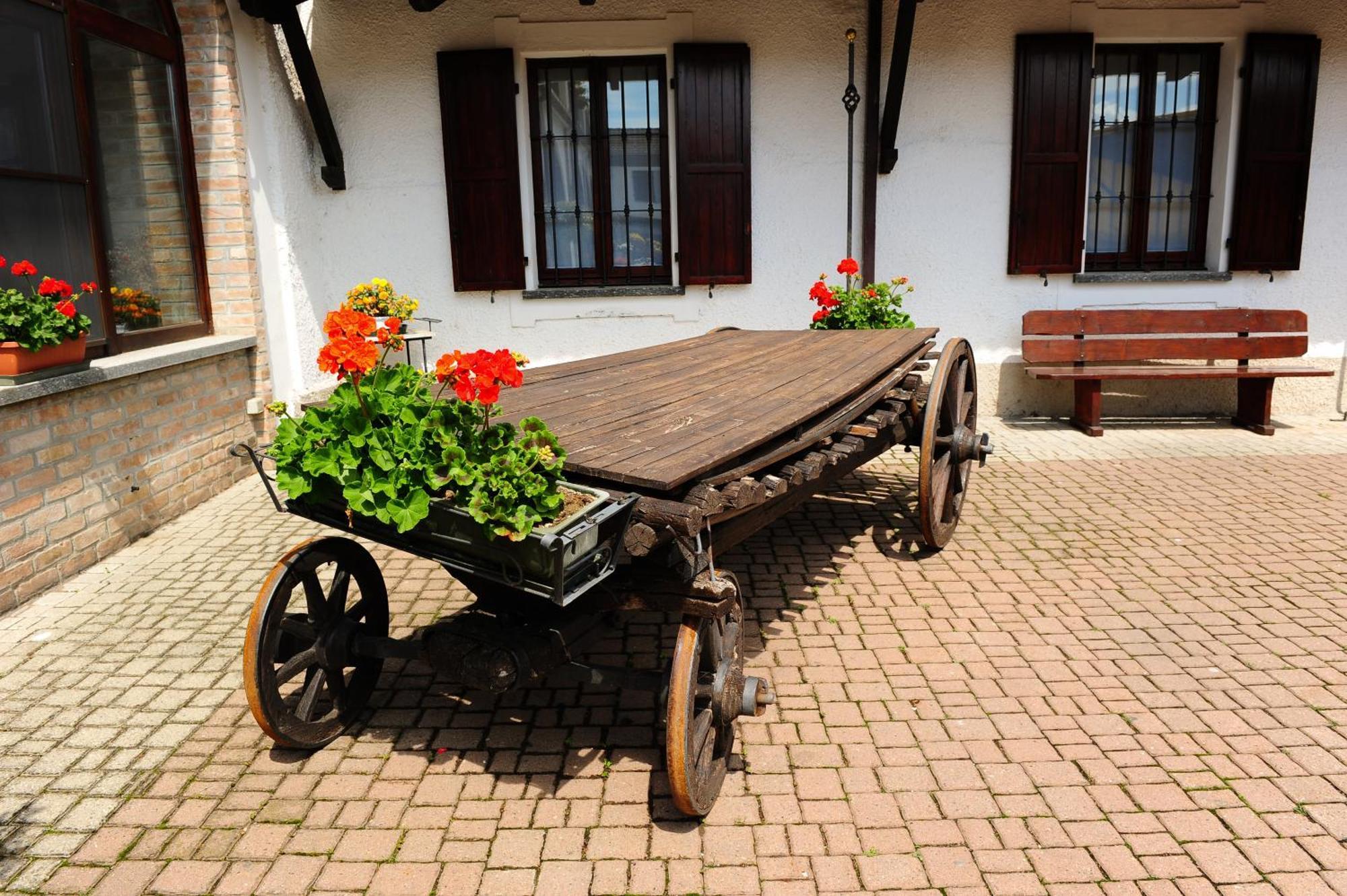 Il Carrettino Country Hotel Tortona Ngoại thất bức ảnh